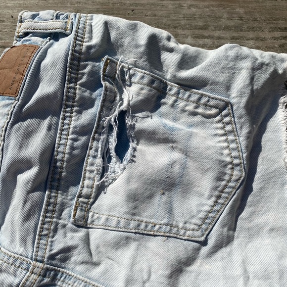 AMERICAN EAGLE Tomgirl Shortie - Picture 8 of 9